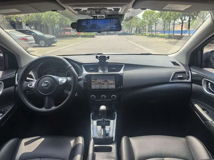 2021 نيسان سيلفي كلاسيك 1.6XL CVT الفاخرة