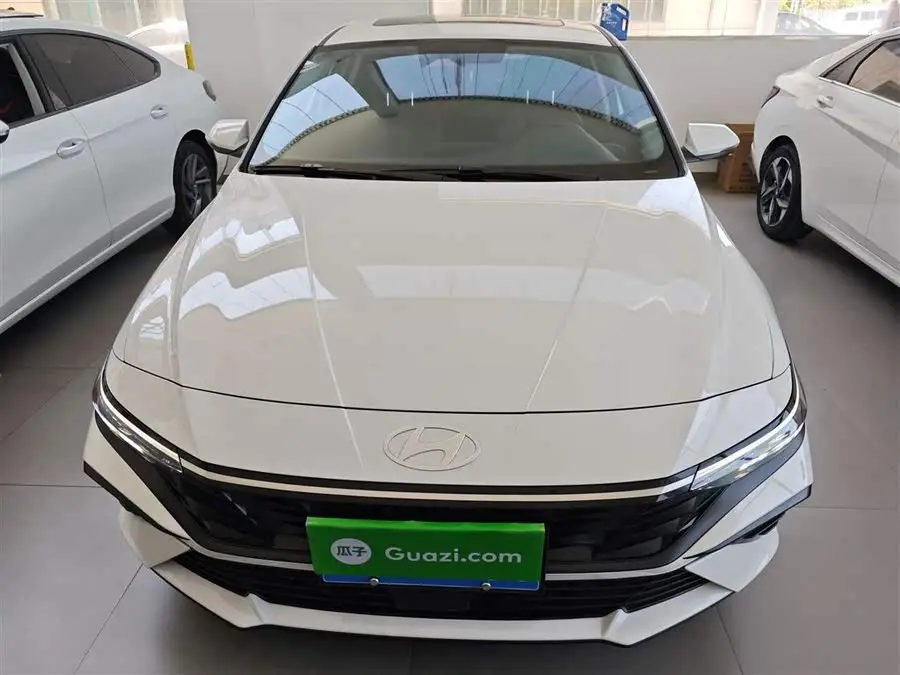 إيلانتر 2023 1.5 لتر CVT LUX