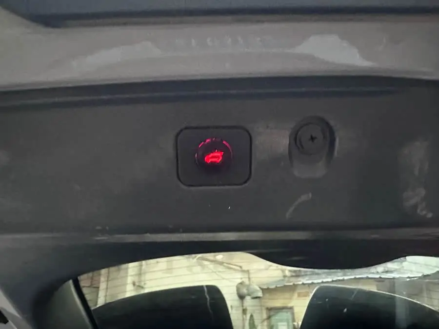 شانغن UNI-T 2021 نسخة رياضية 1.5T رائدة