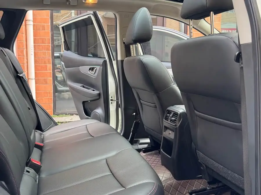 2022 Nissan X-Trail 2.0L CVT XV Premium