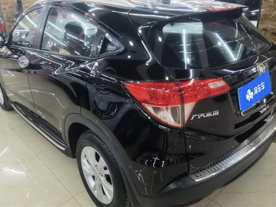 Honda HR-V 2015 1.5L CVT Two-Wheel Drive Comfort Version