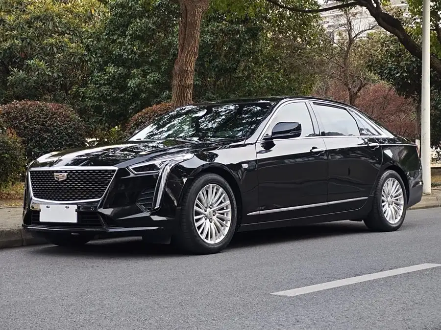 كاديلاك CT6 2022 28T فاخرة