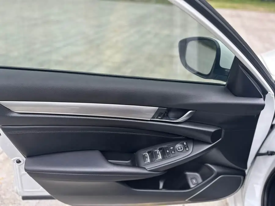 Accord 2018 260TURBO Luxury Version National VI