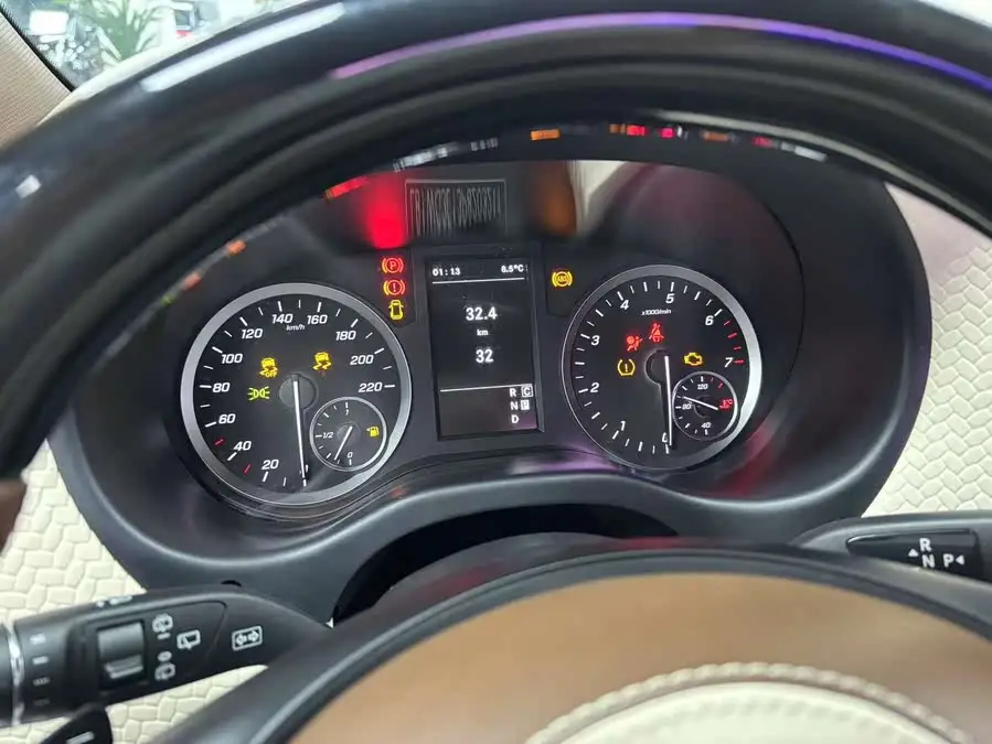 Vito 2023 2.0T Elite Version 7-seater