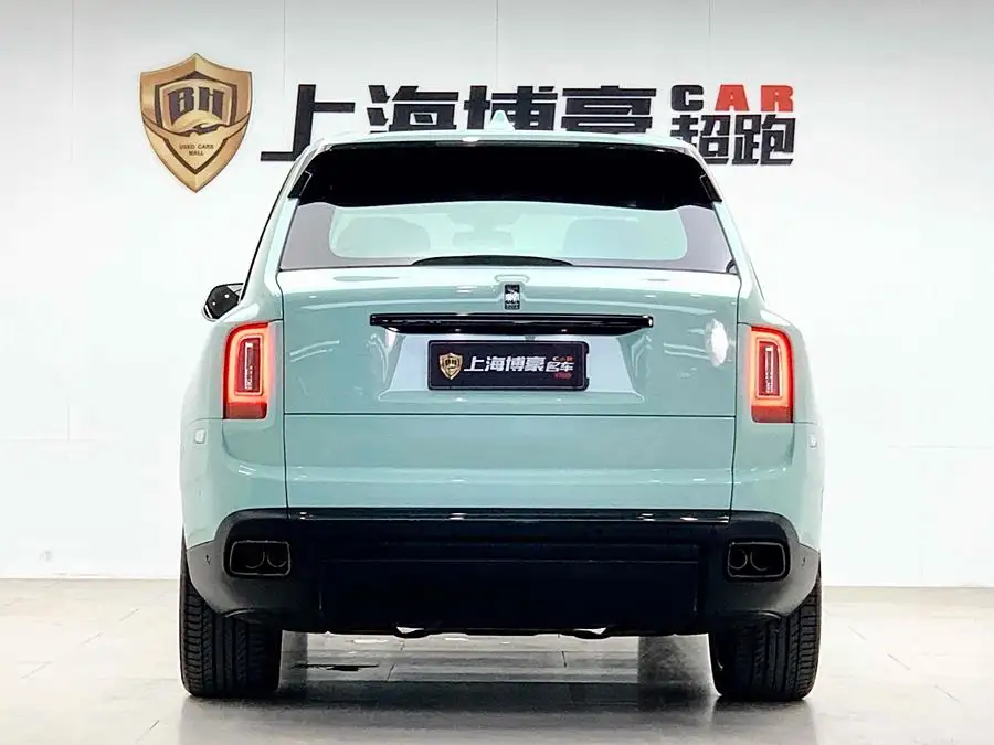 كولينان 2020 بلاك بادج