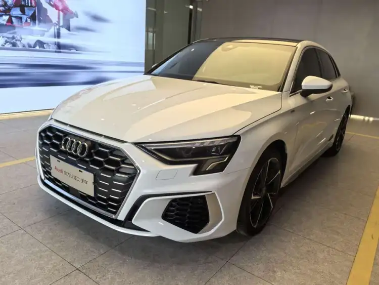 Audi A3 2022 Sportback 35 TFSI Fashion Sport Edition