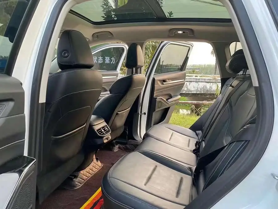 Haval H6 2022 Model Third Generation 1.5T Automatic Two-Wheel Drive Plus