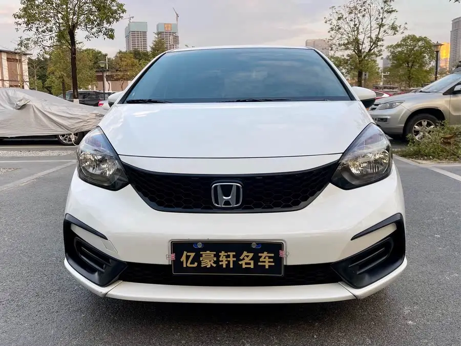 فيتو 2021 1.5 لتر CVT الطراز المتطور