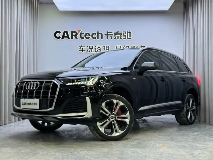 Audi Q7 2023 55 TFSI quattro S Premium