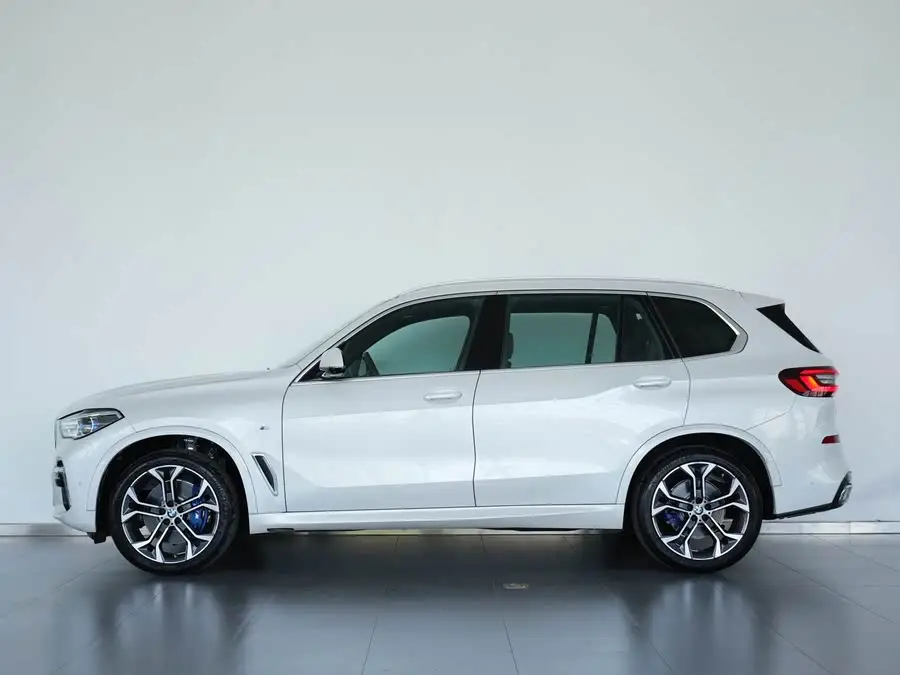 2022 BMW X5 Facelift xDrive 40Li M Sport Package