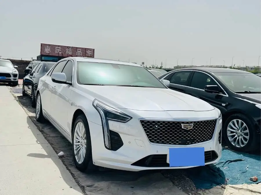 كاديلاك CT6 2021 28T الفاخرة