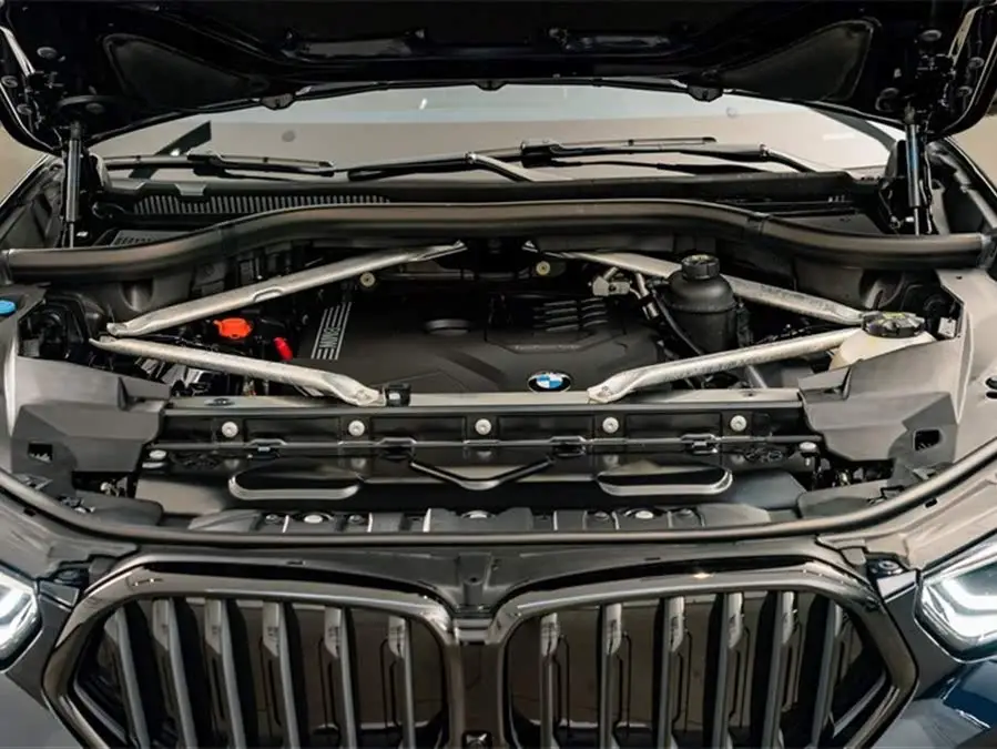 بي إم دبليو X6 2022 نموذج تحديث xDrive30i حزمة M الرياضية