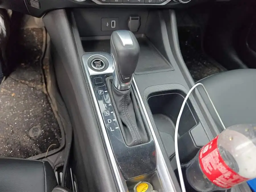 2021 نيسان سيلفي 1.6 لتر XL CVT إصدار الاستمتاع