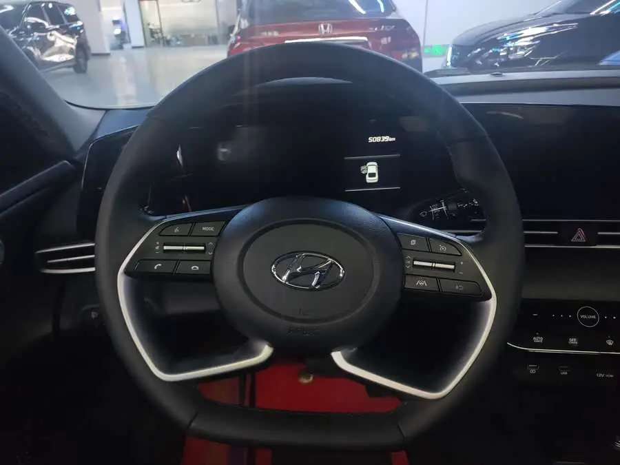 إلنترا 2022 1.5 لتر CVT GLX النخبة