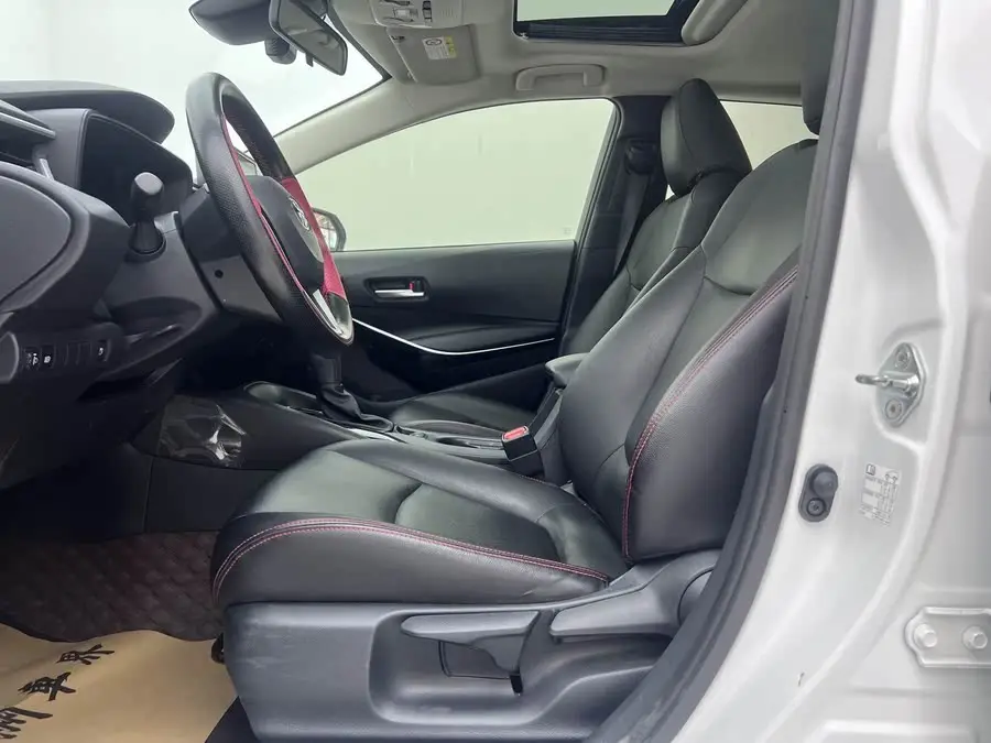 كورولا 2021 هايبرد 1.8 لتر E-CVT النسخة النخبوية