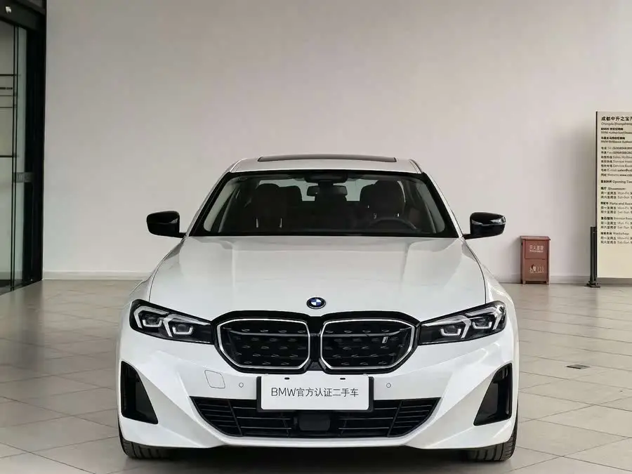 بي إم دبليو i3 2023 eDrive 40 L حزمة الليل