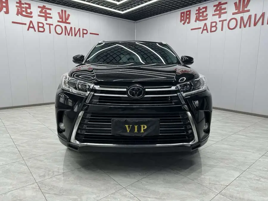 هايلاندر 2018 2.0T دفع رباعي بريميم 7 مقاعد معيار VI