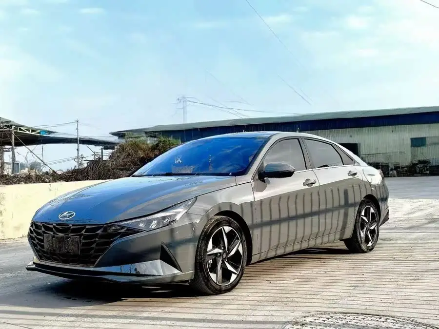 إيلانتر 2022 1.5L CVT LUX النسخة الفاخرة