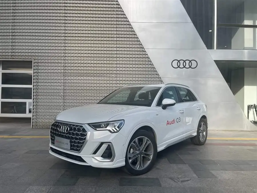 Audi Q3 2024 40 TFSI Fashion Dynamic