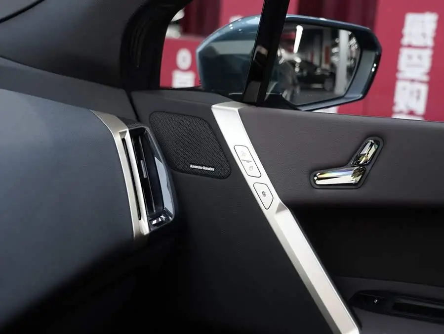 BMW iX 2022 xDrive40