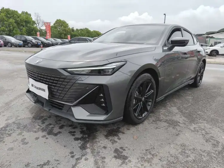 Changan UNI-V 2022 1.5T Excellence