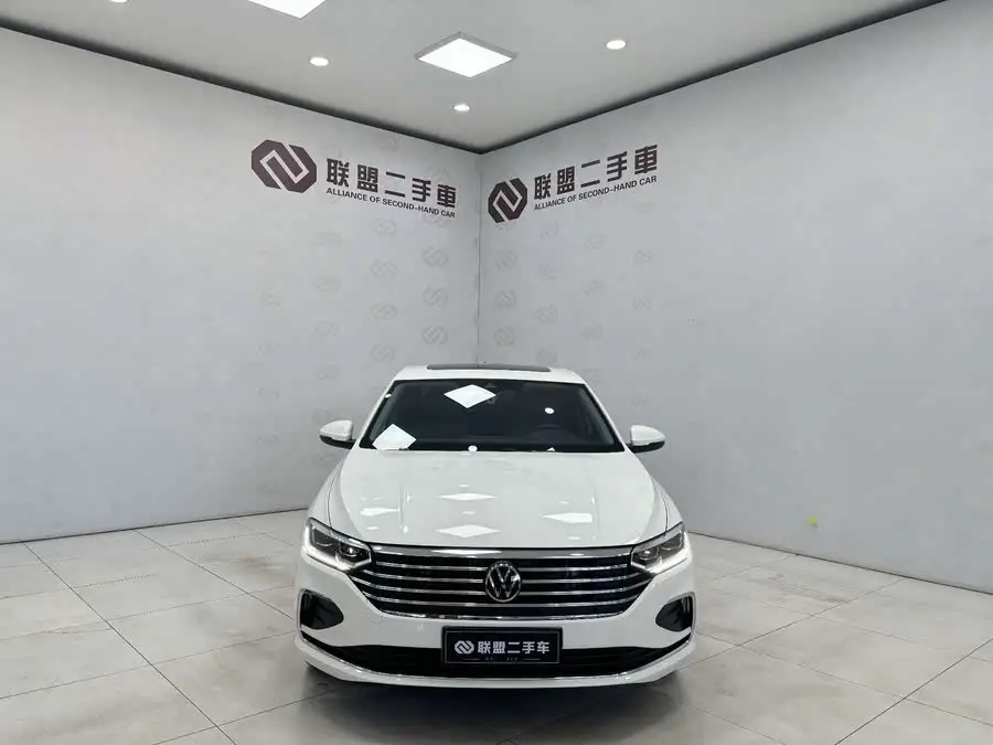 Lavida 2023 300TSI DSG Full Version