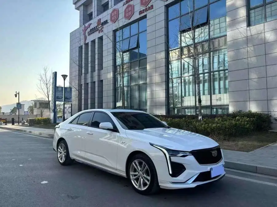 Cadillac CT4 2022 28T Luxury
