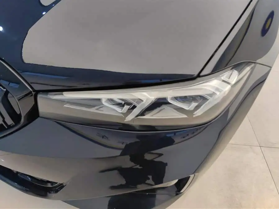 بي إم دبليو i3 2022 eDrive 35 L