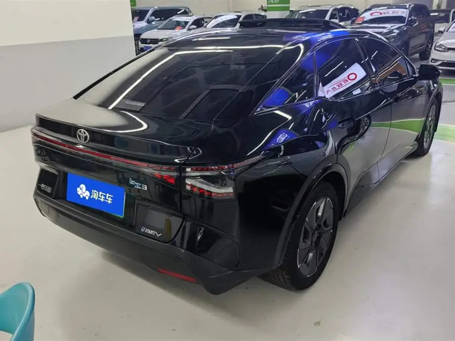 تويوتا bZ3 طراز 2023 517 كم النخبة برو