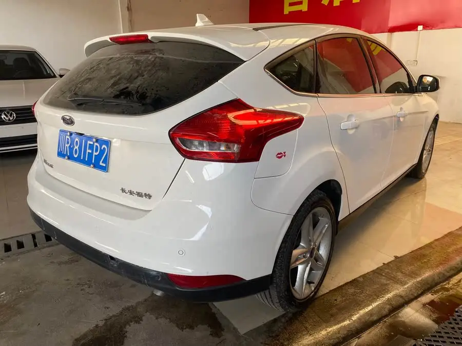 فورد فوكس 2020 هاتشباك 1.5 لتر أوتوماتيكي تريند