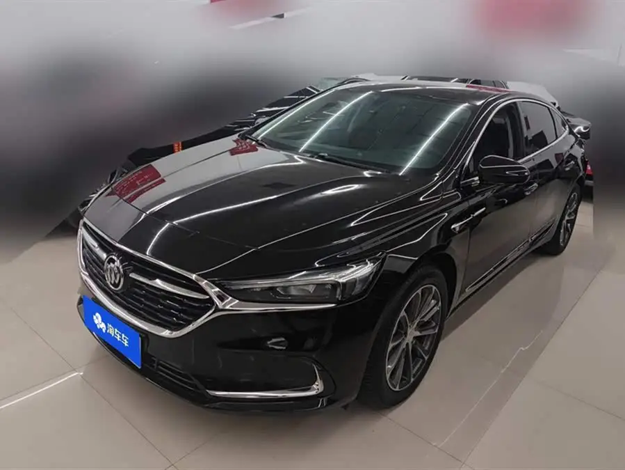 بيوك لاكروس 2022 652T الفاخرة