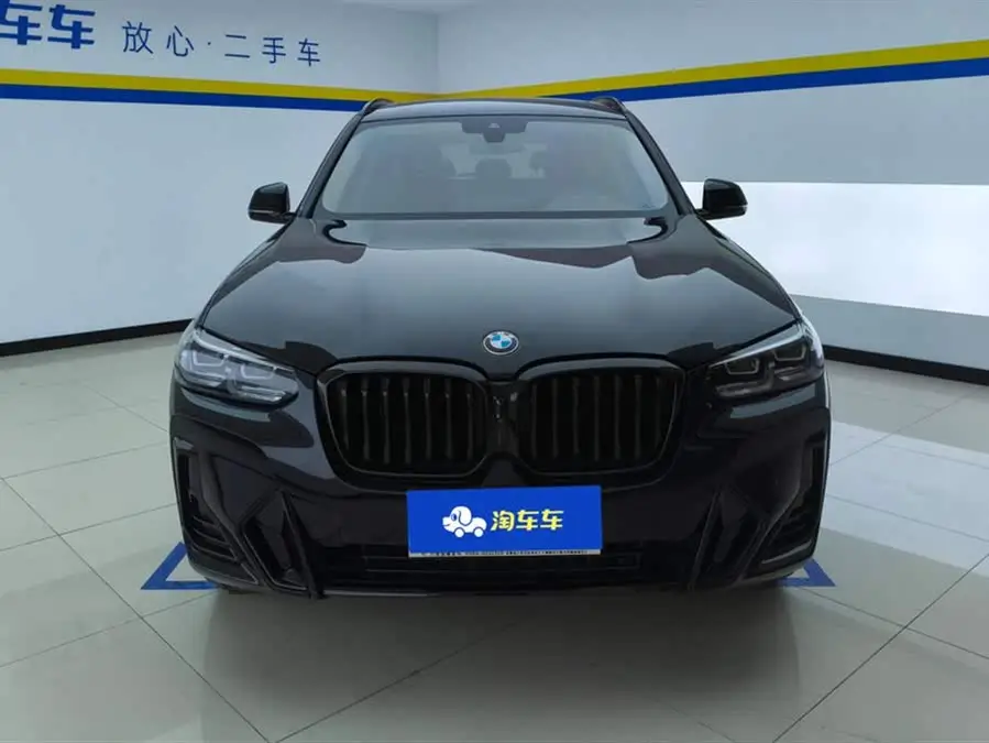 BMW X3 2023 xDrive30i Leading Model M Shadow Package