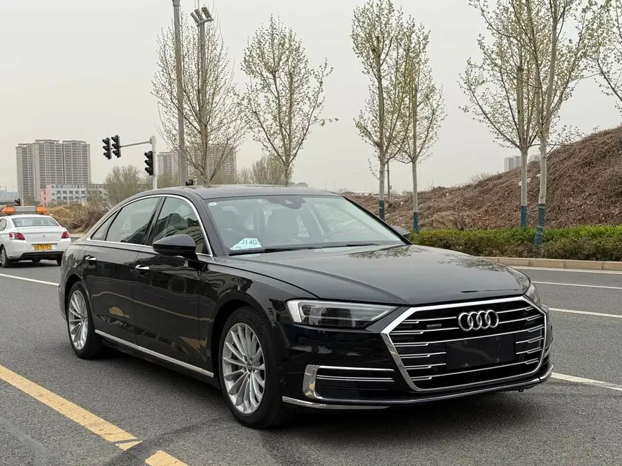 أودي A8 موديل 2019 النسخة المحدثة بلس A8L 50 TFSI quattro المريحة