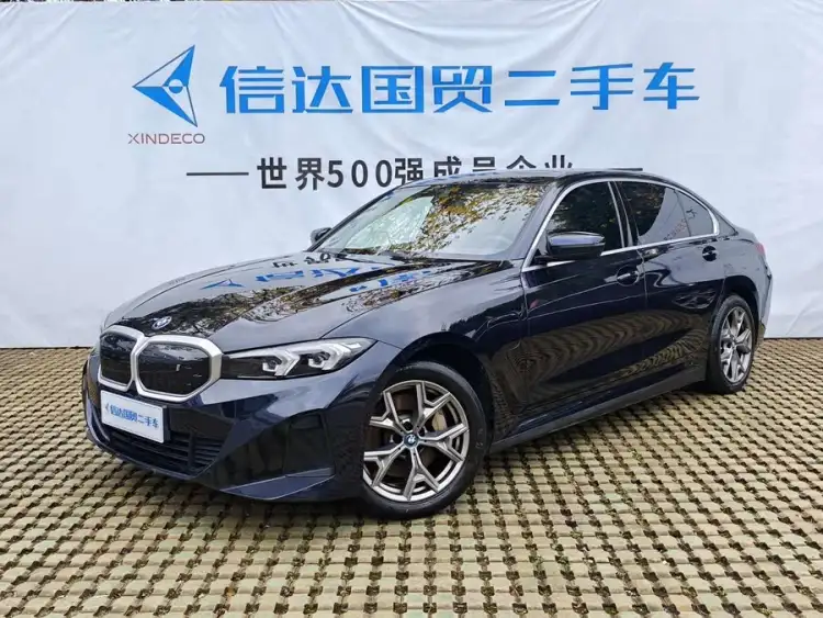 BMW i3 2024 eDrive 35 L