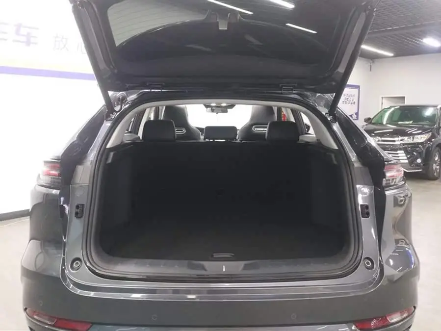 Changan UNI-K 2021 2.0T Deluxe