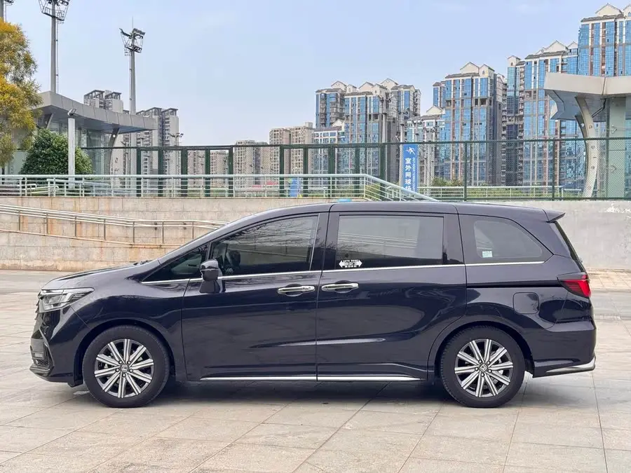 أوديسي 2022 2.0L e:HEV إصدار شارب