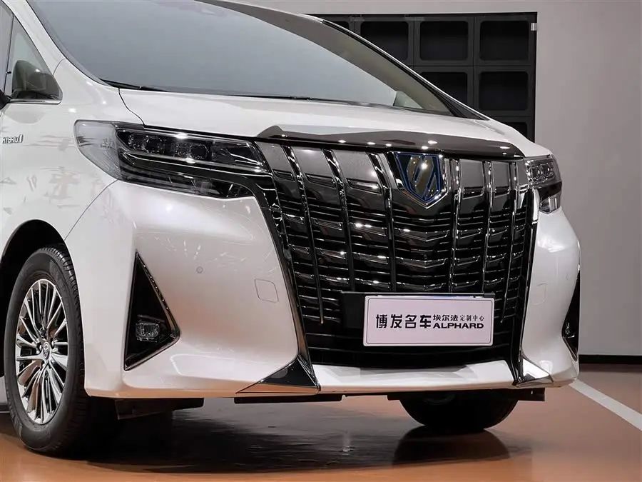 ألْفَارْد 2021 هايبرد 2.5 لتر إكسيكتيف