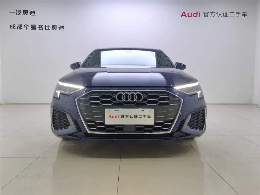 أودي A3 طراز 2021 A3L ليموزين 35 TFSI الموديل الرياضي التقدمي