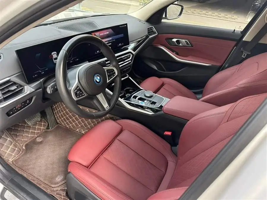 بي إم دبليو i3 2022 eDrive 35 L