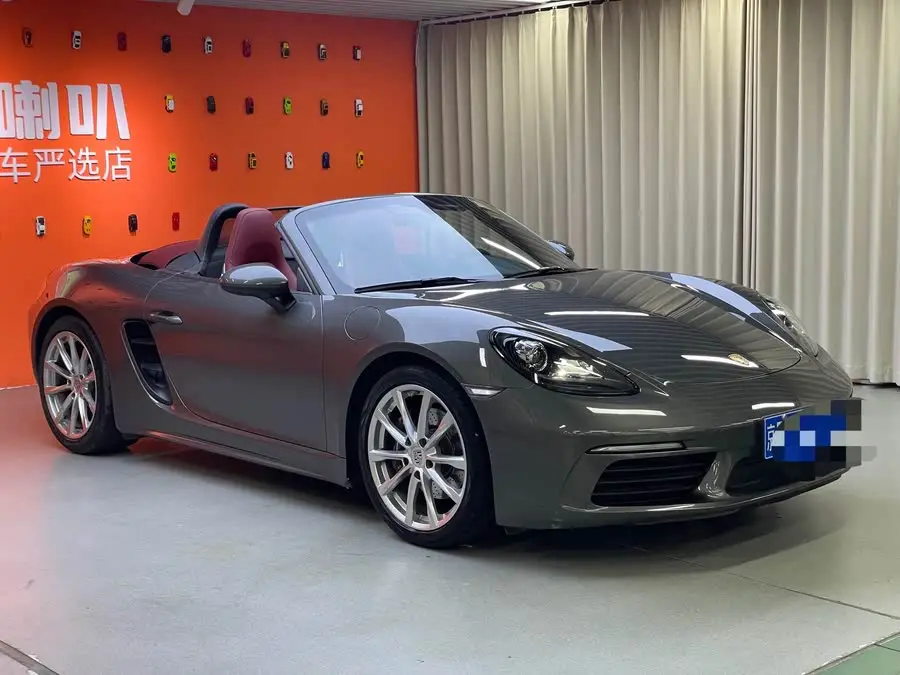 Porsche 718 2020 Model Boxster 2.0T
