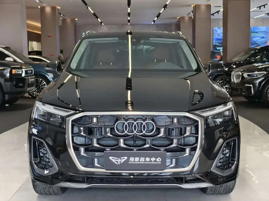 Audi Q7 2025 55 TFSI quattro S line Sport