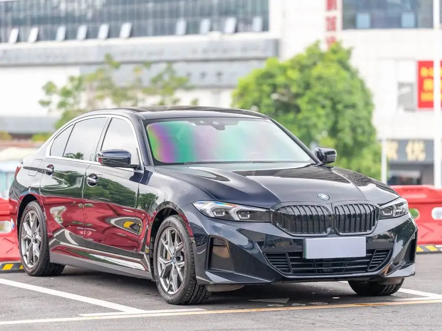 بي إم دبليو i3 2022 eDrive 35 L