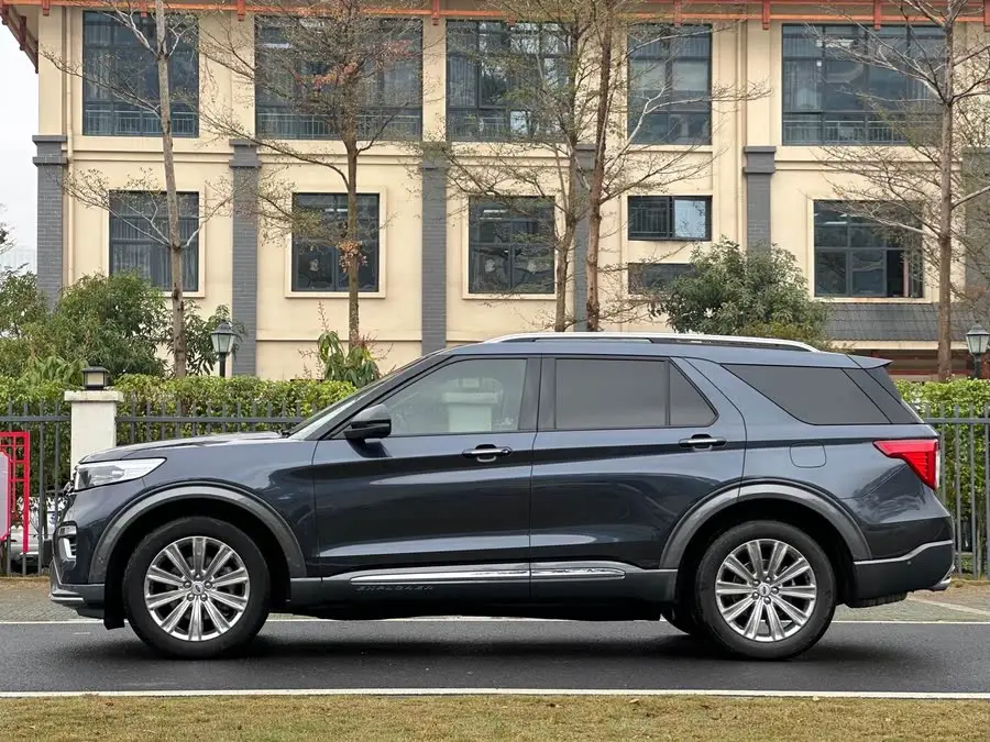 2020 Explorer EcoBoost 285 4WD Titanium 7-Seater