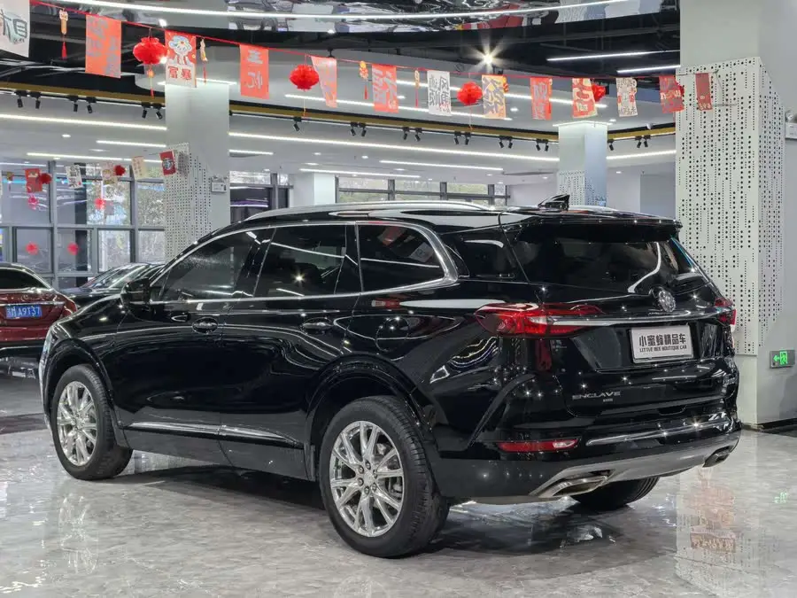 إنفيجن 2022 طراز 652T دفع رباعي فئة رئيسية 6 مقاعد