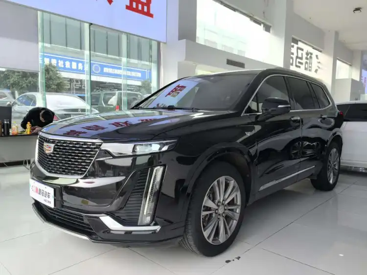 Cadillac XT6 2021 28T Luxury 6-Seat AWD