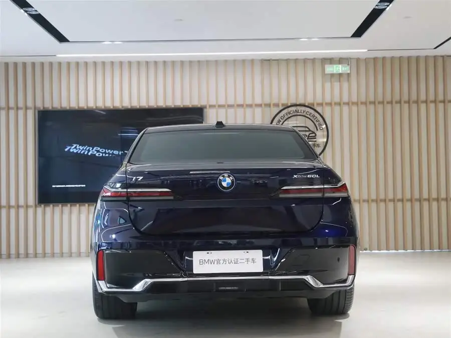 BMW i7 2023 xDrive60L M Sport Package