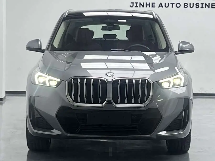 BMW X1 2023 xDrive25Li X Design Package
