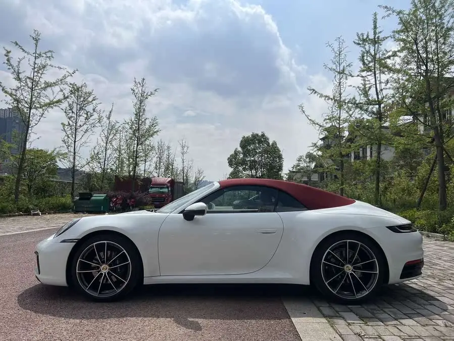 Porsche 911 2020 Carrera Cabriolet 3.0T