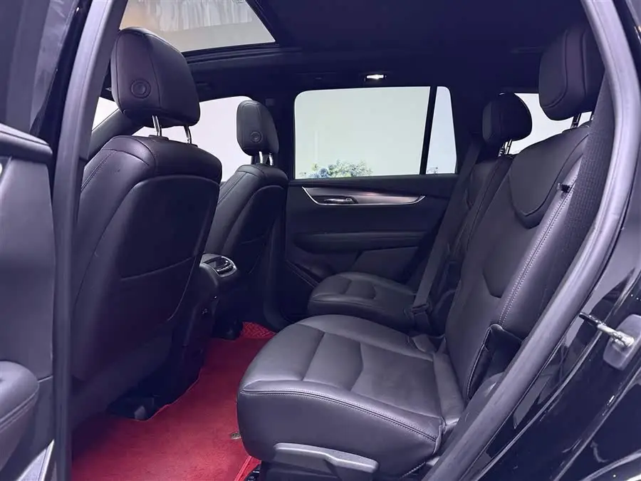 كاديلاك XT6 2020 28T فئة الرفاهية الفاخرة