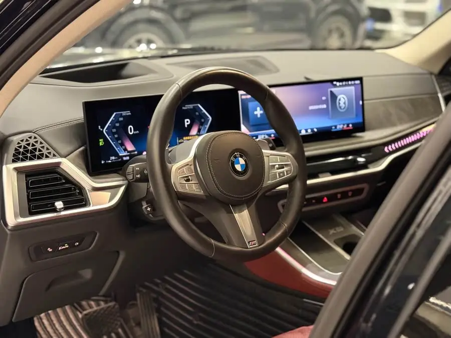 BMW X5 2023 xDrive 30Li Exclusive M Sport Night Package